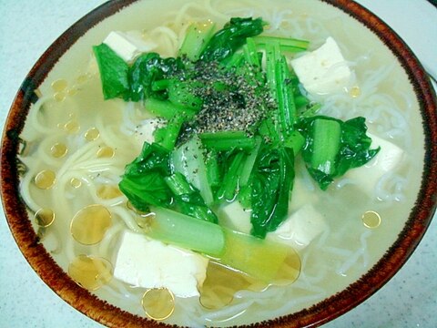 豆腐と小松菜のヘルシー塩ラーメン
